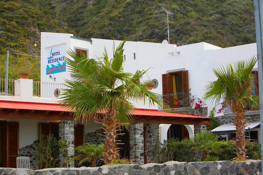 ליפארי Hotel Residence Acquacalda מראה חיצוני תמונה